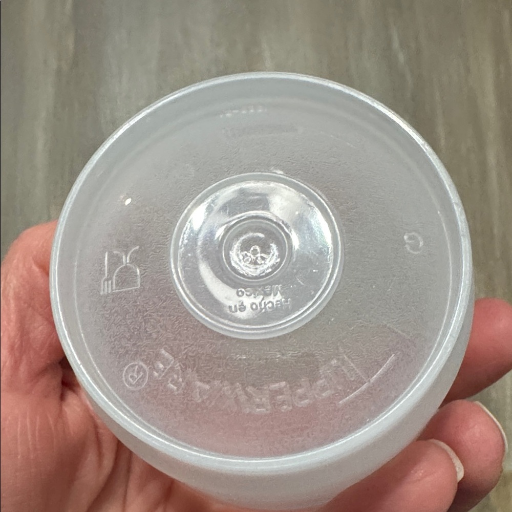 Vintage Tupperware - Picture 5 of 5